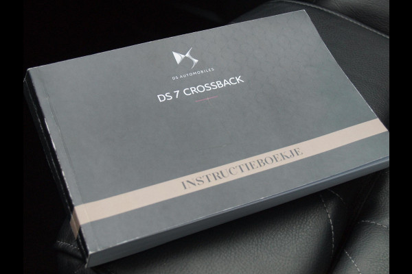 DS 7 Crossback 1.6 PureTech La Premiere | Panoramadak | Camera | Trekhaak | Apple Carplay | Cruise Control |