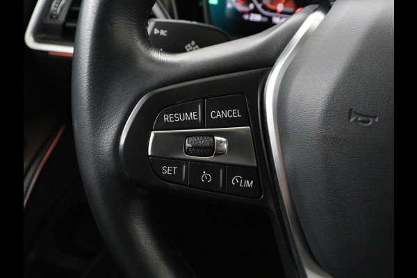 BMW 3-serie 330i High Executive Edition | 360 Camera | Leder | Harman/Kardon | Stoelverwarming | Camera | Carplay | Keyless | Live Cockpit | Navigatie | Full LED