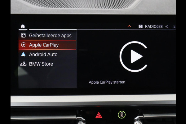 BMW 3-serie 330i High Executive Edition | 360 Camera | Leder | Harman/Kardon | Stoelverwarming | Camera | Carplay | Keyless | Live Cockpit | Navigatie | Full LED