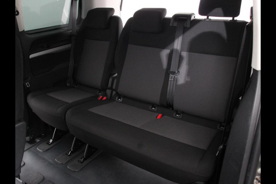 Toyota PROACE Electric Verso L2 Extra Range Cool 75 kWh 9p Personen bus | Climate Control | Apple Carplay/Android Auto | Parkeer sensoren | Cruise Control | Bumpers in kleur