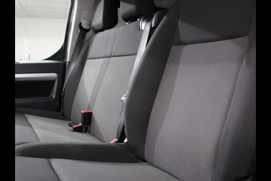 Toyota PROACE Electric Verso L2 Extra Range Cool 75 kWh 9p Personen bus | Climate Control | Apple Carplay/Android Auto | Parkeer sensoren | Cruise Control | Bumpers in kleur