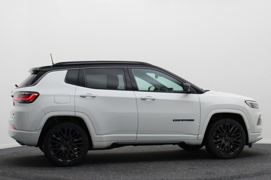 Jeep Compass 4xe 240 Plug-in Hybrid Electric S Leer, Virtual Cockpit, Camera, ACC, Apple Carplay, Rijstrooksensor, 19''