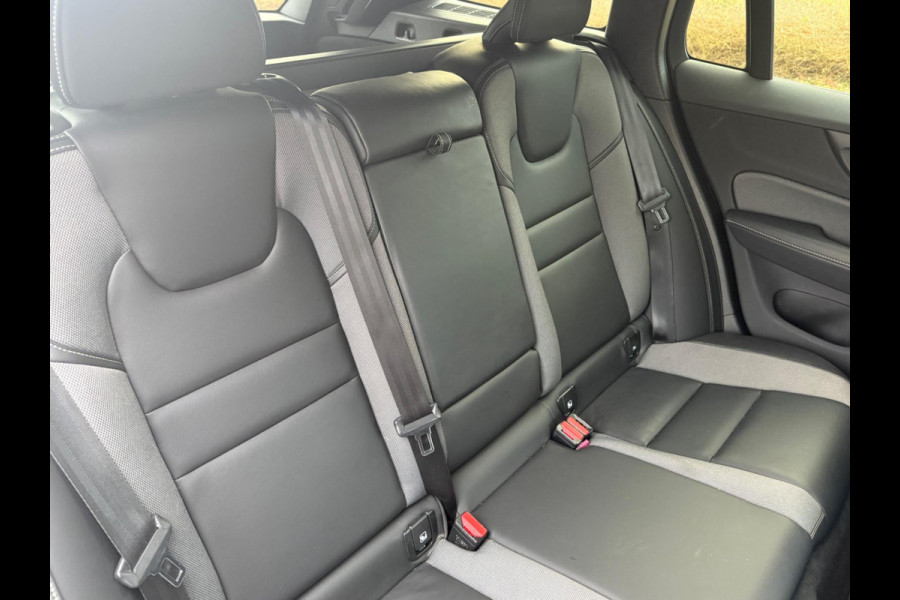 Volvo V60 2.0 B4 205 pk R-Design sport, Black edition, vele opties, sport leder, dealer onderhouden, 1 e eigenaar, NL auto met nap