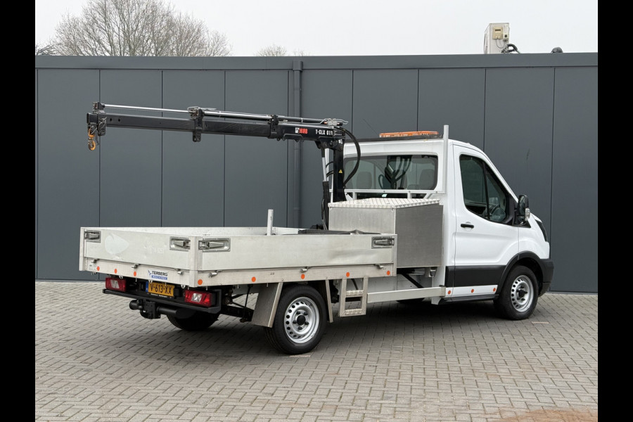 Ford Transit 2.0 TDCI EURO 6 / PICK UP / HIAB KRAAN T-CLX 013 / 2.7 TONS TREKHAAK / 34.988 KM! / 1e EIG. / 3-ZITS / AIRCO / ZEER NETJES