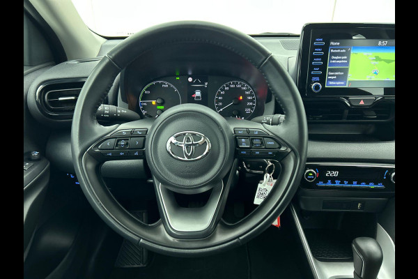 Toyota Yaris 1.5 Hybrid Active Auto. Navigatie Apple Carplay/Android Auto Camera Adaptive Cruise Control Climate Control