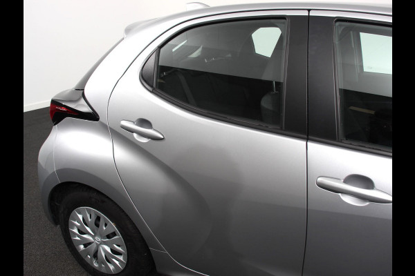 Mazda 2 1.5 Automaat Hybrid Prime-line Airco Adaptieve cruise control Achteruitrijcamera Lane assist Radio Navigatie Apple Carplay/ Android auto