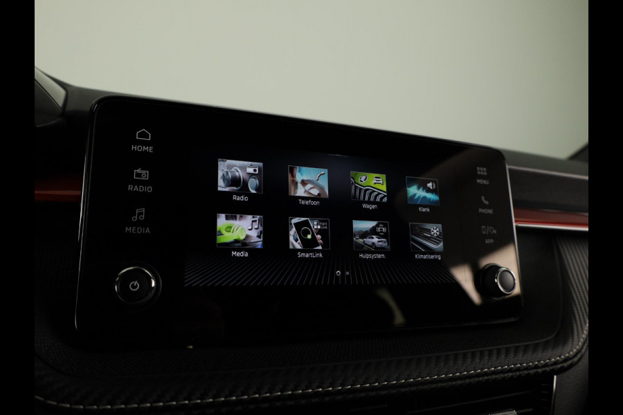 Škoda Fabia 1.0 TSI Monte Carlo 95 pk | Verlengde garantie | Navigatie via App | Parkeersensoren | Achteruitrijcamera | Stoelverwarming |