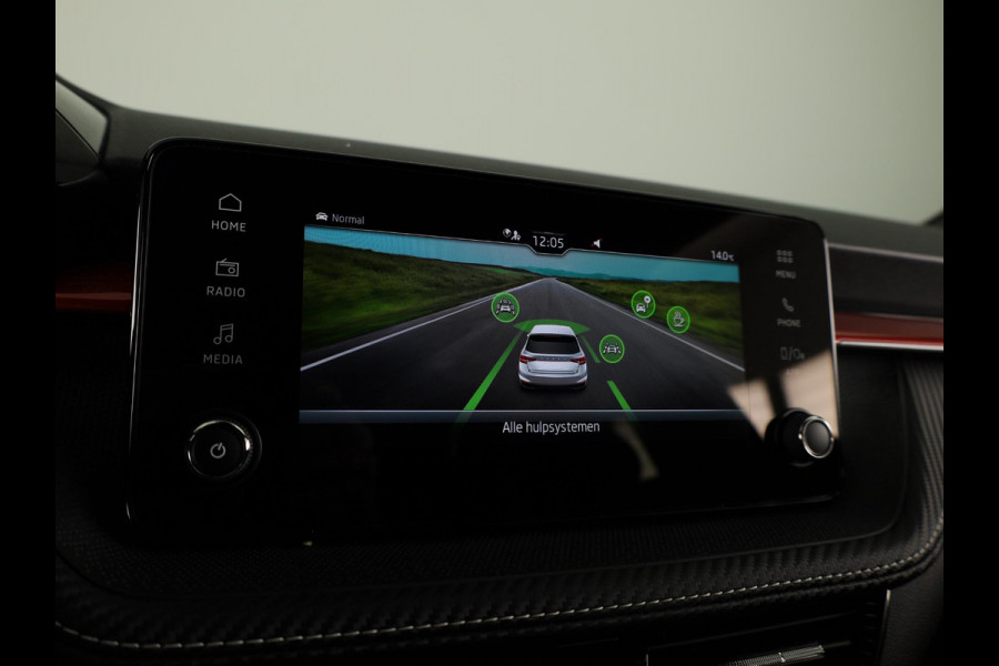 Škoda Fabia 1.0 TSI Monte Carlo 95 pk | Verlengde garantie | Navigatie via App | Parkeersensoren | Achteruitrijcamera | Stoelverwarming |