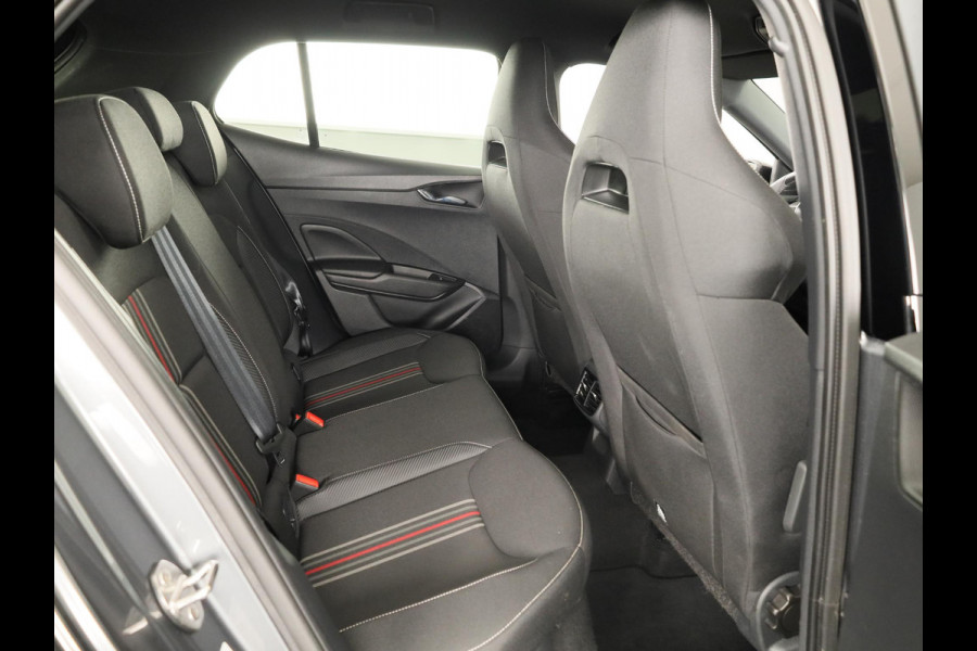 Škoda Fabia 1.0 TSI Monte Carlo 95 pk | Verlengde garantie | Navigatie via App | Parkeersensoren | Achteruitrijcamera | Stoelverwarming |