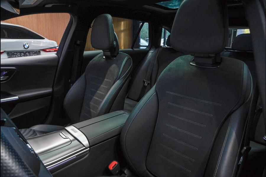 Mercedes-Benz C-Klasse Estate 180 AMG Line Panodak Leer 360° Memory Distronic+ Matrix Laser Navi LED Nightpack PTS Ambient Elekt. achterklep Elektr. trekhaak LM velgen BTW auto!