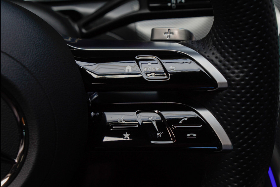 Mercedes-Benz C-Klasse Estate 180 AMG Line Panodak Leer 360° Memory Distronic+ Matrix Laser Navi LED Nightpack PTS Ambient Elekt. achterklep Elektr. trekhaak LM velgen BTW auto!