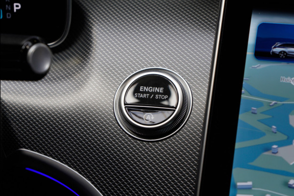 Mercedes-Benz C-Klasse Estate 180 AMG Line Panodak Leer 360° Memory Distronic+ Matrix Laser Navi LED Nightpack PTS Ambient Elekt. achterklep Elektr. trekhaak LM velgen BTW auto!