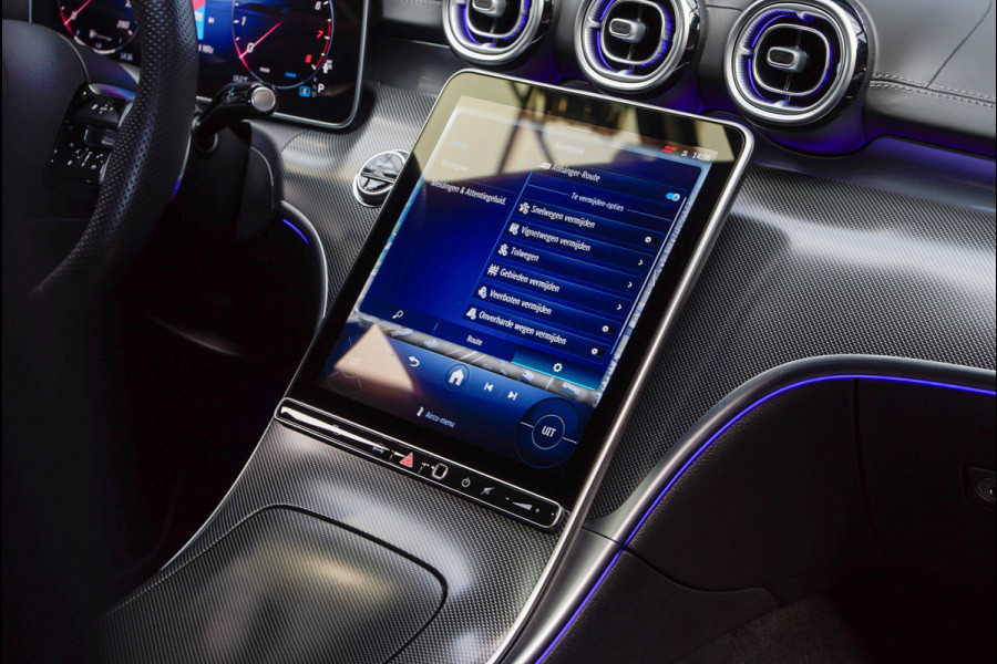 Mercedes-Benz C-Klasse Estate 180 AMG Line Panodak Leer 360° Memory Distronic+ Matrix Laser Navi LED Nightpack PTS Ambient Elekt. achterklep Elektr. trekhaak LM velgen BTW auto!