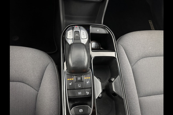 Hyundai IONIQ Comfort EV 38 kWh {SOH-100%} (INCL.BTW) *FULL-LED | ADAPTIVE-CRUISE | CAMERA | KEYLESS | DAB+ | NAVI-FULLMAP | HEATED-COMFORTSEATS | PRIVACY-GLASS | ECC | PDC | 16''ALU*