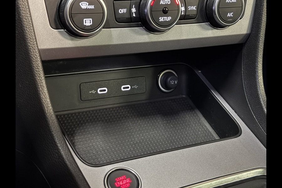 Seat Ateca 1.5 TSI FR Business Intense | Panoramadak | Apple Carplay | Camera