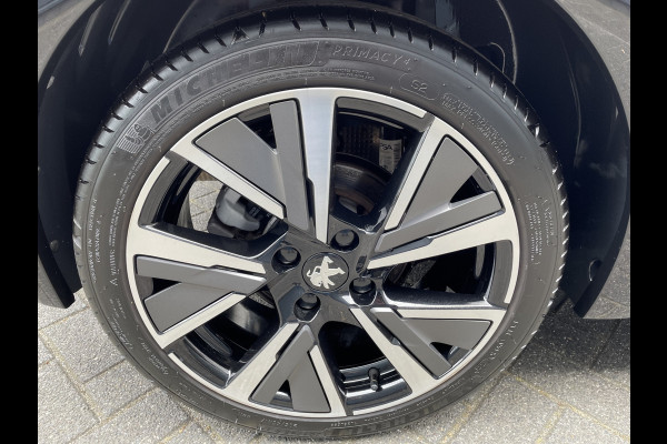 Peugeot 208 100pk GT-Line (Camera - Stoelverwarming - Automatische Airco - Parkeersensoren V+A - GT pakket)