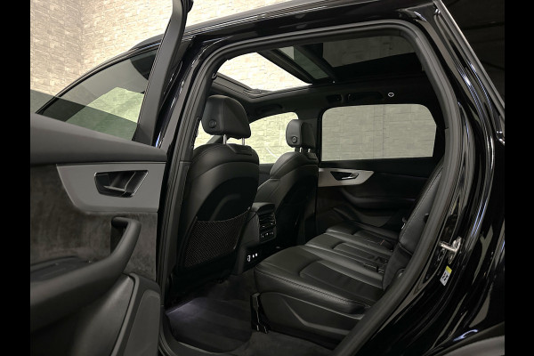 Audi Q7 3.0 V6 380pk Hybrid S-Line Sportpack | Panorama | Leder | Luchtvering | 22" | LED-Matrix | Keyless-Go | 22 inch | Memory | Alarm | Stoelverwarming V+A | Camera | Virtual-Cockpit | 3-Zone Clima | Draadloos Laden | Standkachel | Rijklaarprijs!