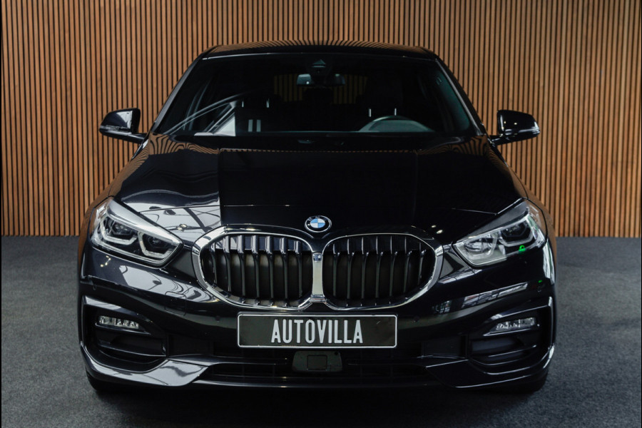 BMW 1-serie 118i Aut. Leer Navi ACC Elektr. bedienbare achterklep Camera Zwarte hemelbekl. Virtual Climate PDC LM velgen BTW auto