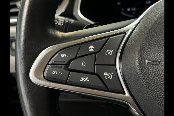 Renault Captur 1.3 TCe 155pk Edition One | Groot navi | PANO | ACC | 18" | Blindspot | Stoel&Stuur verwarming | Keurig nette goed onderhouden Captur.