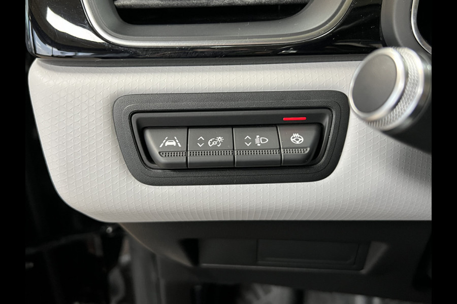 Renault Captur 1.3 TCe 155pk Edition One | Groot navi | PANO | ACC | 18" | Blindspot | Stoel&Stuur verwarming | Keurig nette goed onderhouden Captur.