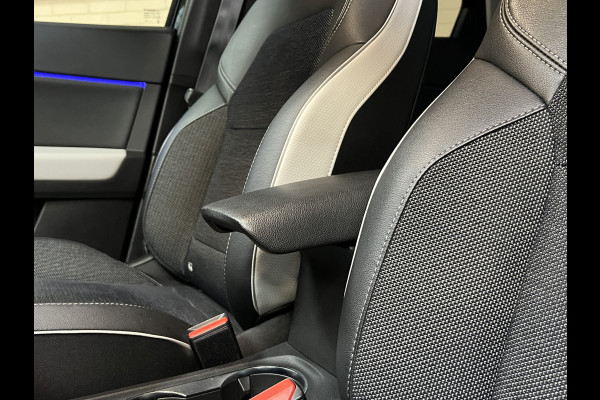 Renault Captur 1.3 TCe 155pk Edition One | Groot navi | PANO | ACC | 18" | Blindspot | Stoel&Stuur verwarming | Keurig nette goed onderhouden Captur.