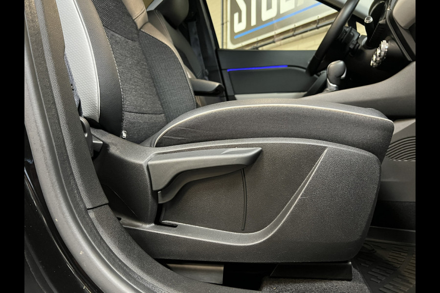 Renault Captur 1.3 TCe 155pk Edition One | Groot navi | PANO | ACC | 18" | Blindspot | Stoel&Stuur verwarming | Keurig nette goed onderhouden Captur.