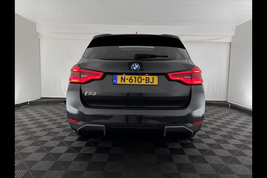 BMW iX3 High Executive 80 kWh [ 3-Fase ] {SOH-96%} (INCL-BTW) Aut. *PANO | HEAD-UP | LEATHER | HARMAN/KARDON | FULL-LED | BLINDSPOT | MEMORY-PACK | DIGI-COCKPIT | HEATED-SPORTSEATS | KEYLESS | TOPVIEW | DAB+ | NAVI-FULLMAP | 20''ALU*