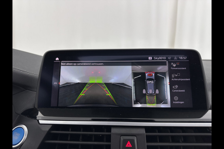 BMW iX3 High Executive 80 kWh [ 3-Fase ] {SOH-96%} (INCL-BTW) Aut. *PANO | HEAD-UP | LEATHER | HARMAN/KARDON | FULL-LED | BLINDSPOT | MEMORY-PACK | DIGI-COCKPIT | HEATED-SPORTSEATS | KEYLESS | TOPVIEW | DAB+ | NAVI-FULLMAP | 20''ALU*