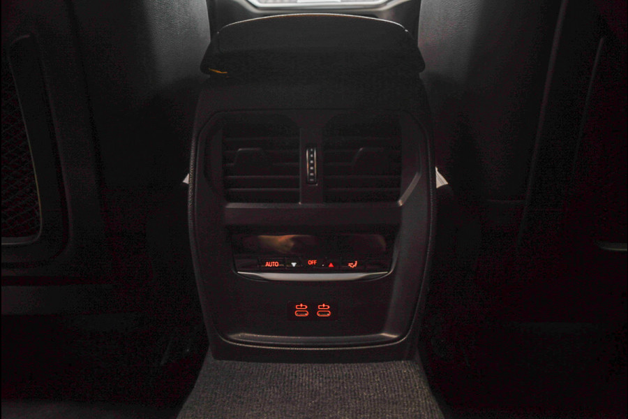 BMW 4 Serie Gran Coupé 420i M-pakket Navi Leer Elektr. achterklep 360° Camera Climate voor & achter Zwarte hemelbekleding PDC LM velgen BTW auto!