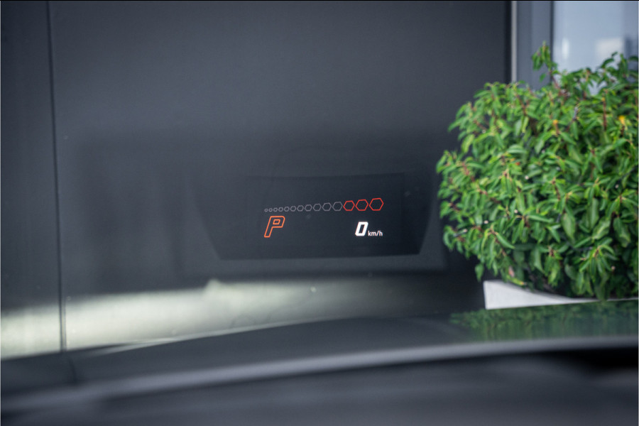 Lamborghini Urus 4.0 V8 Performante - Original Color l Akrapovic l Carbon Pack