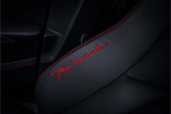 Lamborghini Urus 4.0 V8 Performante - Original Color l Akrapovic l Carbon Pack