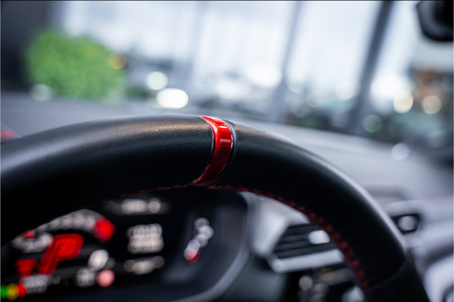 Lamborghini Urus 4.0 V8 Performante - Original Color l Akrapovic l Carbon Pack