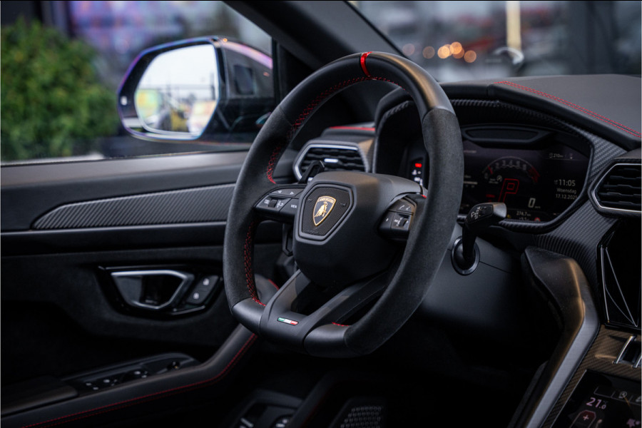 Lamborghini Urus 4.0 V8 Performante - Original Color l Akrapovic l Carbon Pack