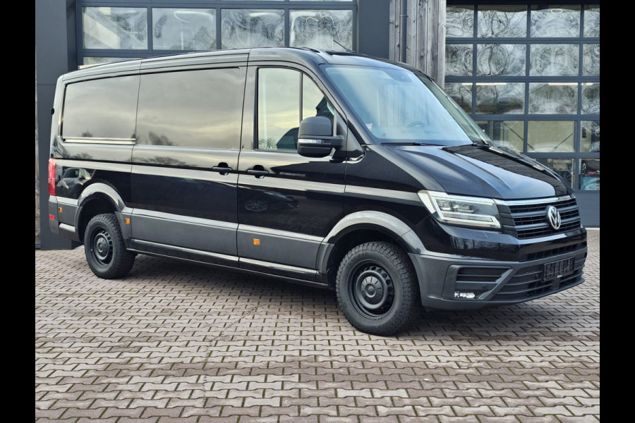 Volkswagen Crafter 35 2.0 TDI L3H2 177PK RWD Highline | 3500KG trekhgewicht | Cruise | App-connect | Navi | Stoelverwarming | Betimmering | Camera |