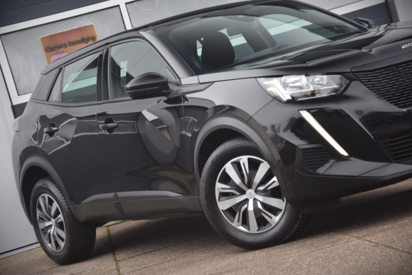 Peugeot 2008 1.2 PureTech Active Pack NAVIGATIE FULL MAP/CRUISE CONTROL/16" ALL SEASON BANDEN