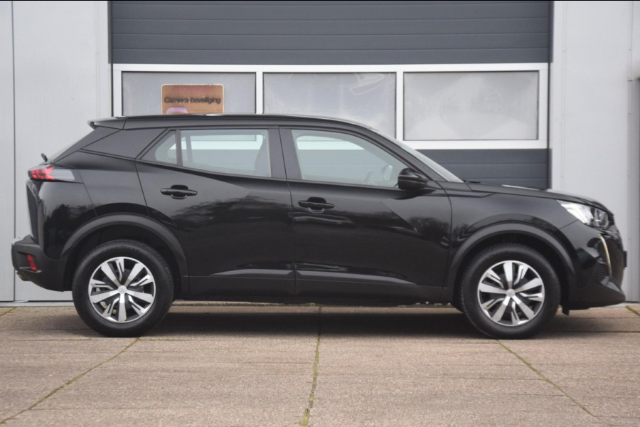 Peugeot 2008 1.2 PureTech Active Pack NAVIGATIE FULL MAP/CRUISE CONTROL/16" ALL SEASON BANDEN