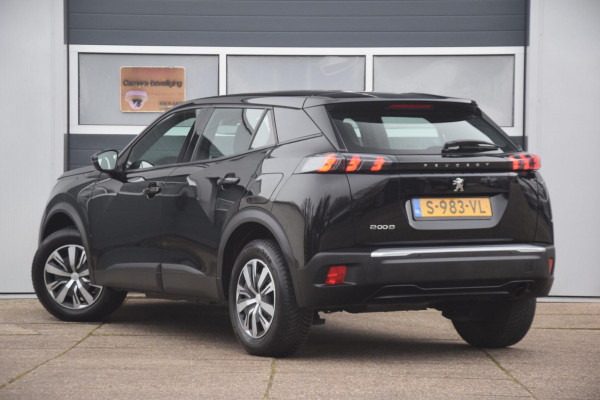 Peugeot 2008 1.2 PureTech Active Pack NAVIGATIE FULL MAP/CRUISE CONTROL/16" ALL SEASON BANDEN