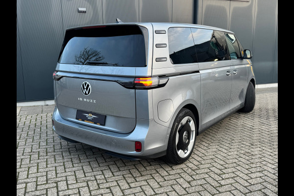 Volkswagen ID. Buzz Pro 86 kWh LWB 6prs. * Camera * El. Schuifdeuren * Stoelverwarming * Adaptieve Cruise Control * SOH 98% *