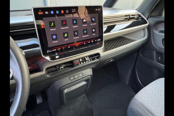 Volkswagen ID. Buzz Pro 86 kWh LWB 6prs. * Camera * El. Schuifdeuren * Stoelverwarming * Adaptieve Cruise Control * SOH 98% *