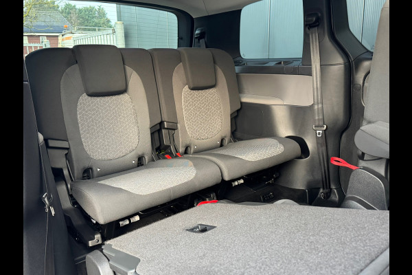 Volkswagen ID. Buzz Pro 86 kWh LWB 6prs. * Camera * El. Schuifdeuren * Stoelverwarming * Adaptieve Cruise Control * SOH 98% *