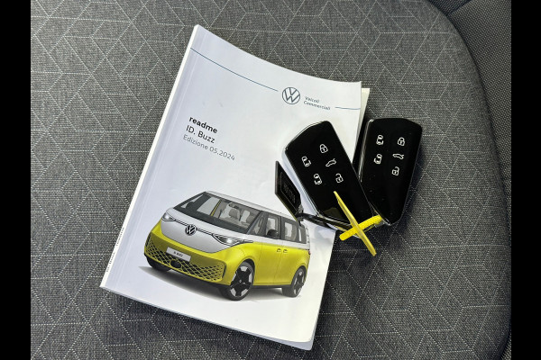 Volkswagen ID. Buzz Pro 86 kWh LWB 6prs. * Camera * El. Schuifdeuren * Stoelverwarming * Adaptieve Cruise Control * SOH 98% *