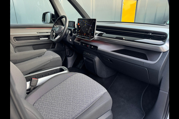 Volkswagen ID. Buzz Pro 86 kWh LWB 6prs. * Camera * El. Schuifdeuren * Stoelverwarming * Adaptieve Cruise Control * SOH 98% *