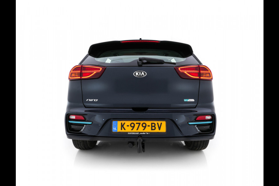 Kia e-Niro DynamicLine 64 kWh [ 3-Fase ] {SOH-100%} (INCL-BTW) Aut.*LEATHER-FABRIC | NAVI-FULLMAP | DAB+ | ADAPTIVE-CRUISE | CAMERA | HEATED-COMFORTSEATS | KEYLESS | DIGI-COCKPIT | SHIFT-PADDLES | CARPLAY | LANE-ASSIST | ...