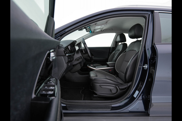 Kia e-Niro DynamicLine 64 kWh [ 3-Fase ] {SOH-100%} (INCL-BTW) Aut.*LEATHER-FABRIC | NAVI-FULLMAP | DAB+ | ADAPTIVE-CRUISE | CAMERA | HEATED-COMFORTSEATS | KEYLESS | DIGI-COCKPIT | SHIFT-PADDLES | CARPLAY | LANE-ASSIST | ...