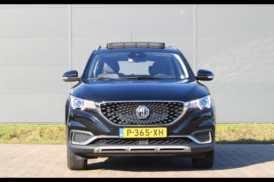 MG Mg Zs EV Luxury 45kWh AllSeason Panodak Leder
