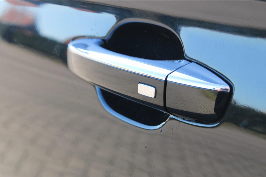 MG Mg Zs EV Luxury 45kWh AllSeason Panodak Leder