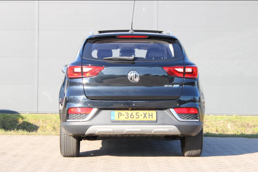 MG Mg Zs EV Luxury 45kWh AllSeason Panodak Leder