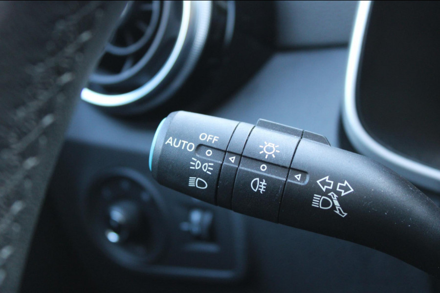 MG Mg Zs EV Luxury 45kWh AllSeason Panodak Leder