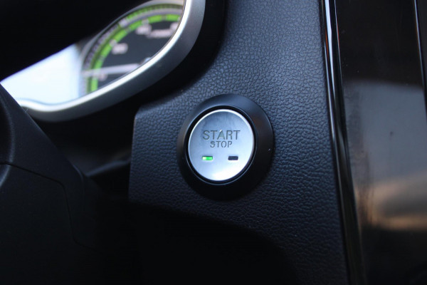 MG Mg Zs EV Luxury 45kWh AllSeason Panodak Leder