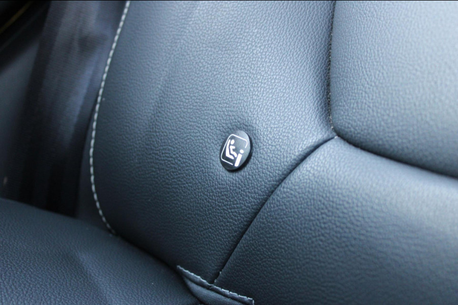 MG Mg Zs EV Luxury 45kWh AllSeason Panodak Leder